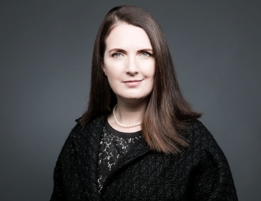 Petra Stirling